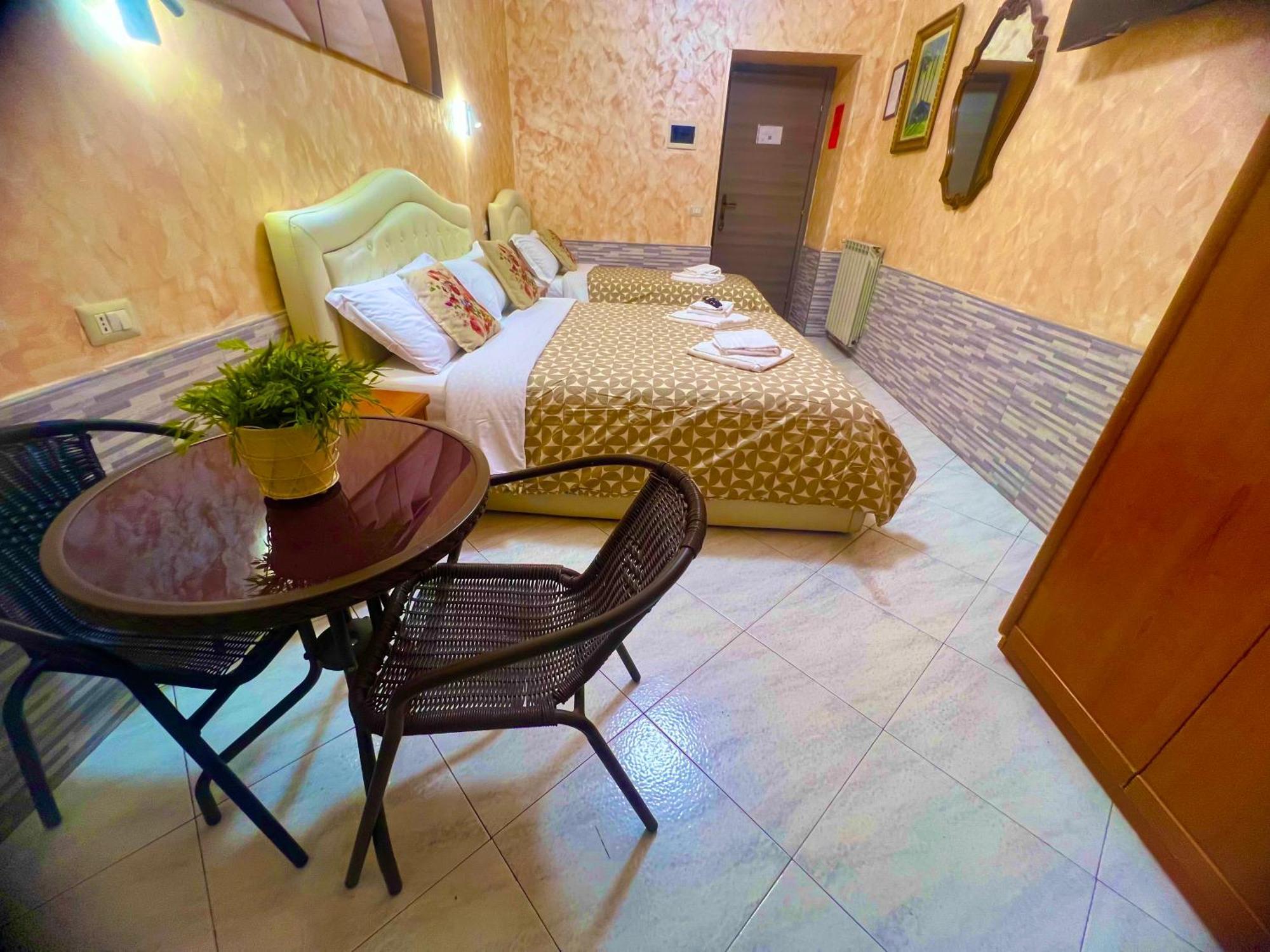 Relax On 2 - Guesthouse Rome Buitenkant foto